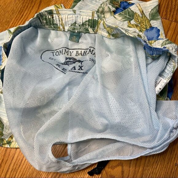 Tommy Bahama Blue Blooms Floral Print Straight Fit Swim Trunks Sz-M - Picture 8 of 8